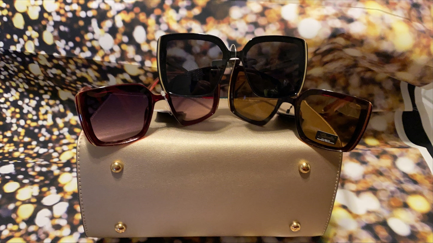 Sunglasses gold frame