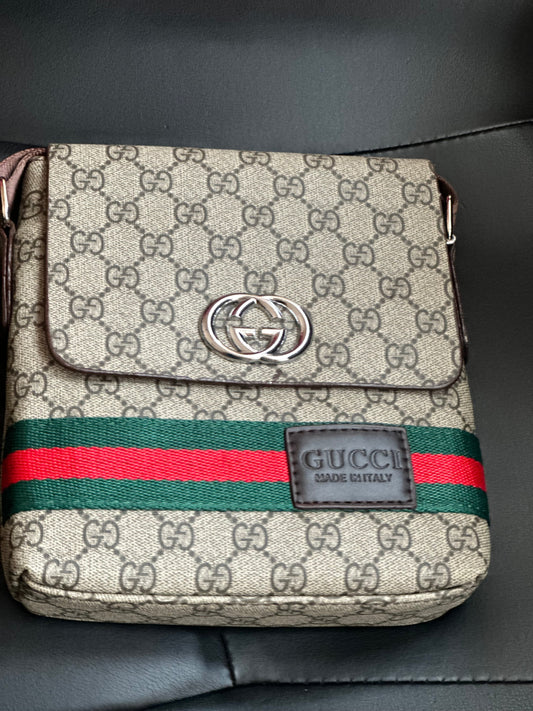 GG Full-sized brown Crossbody