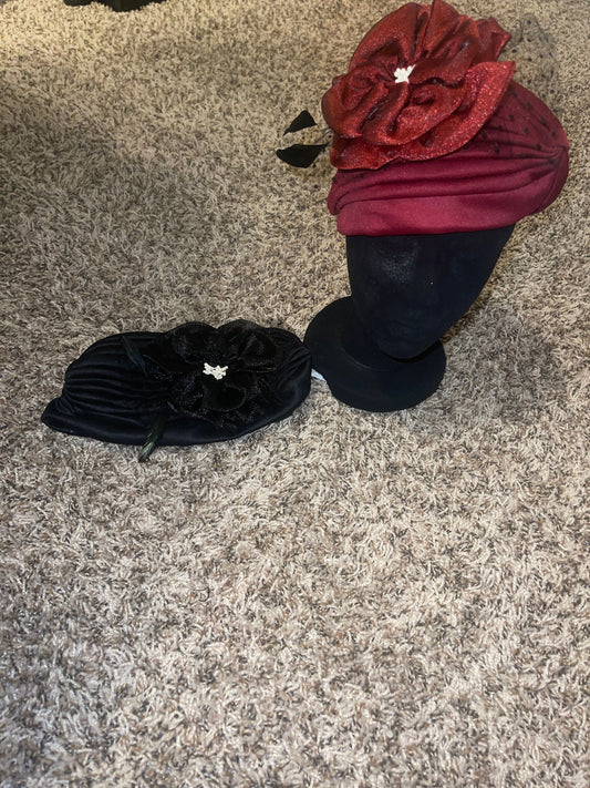 Hat with flower