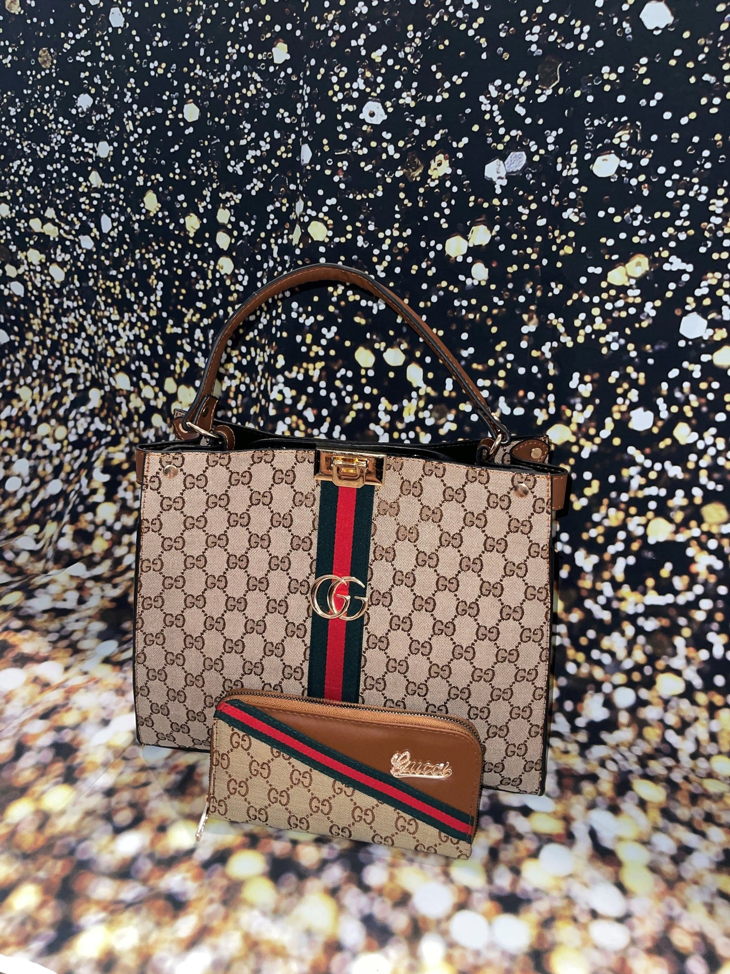 Oblong GG Handbag with Wallet