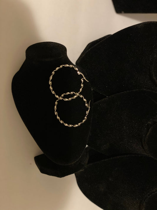 Silver Curls stainless steel medium hoops